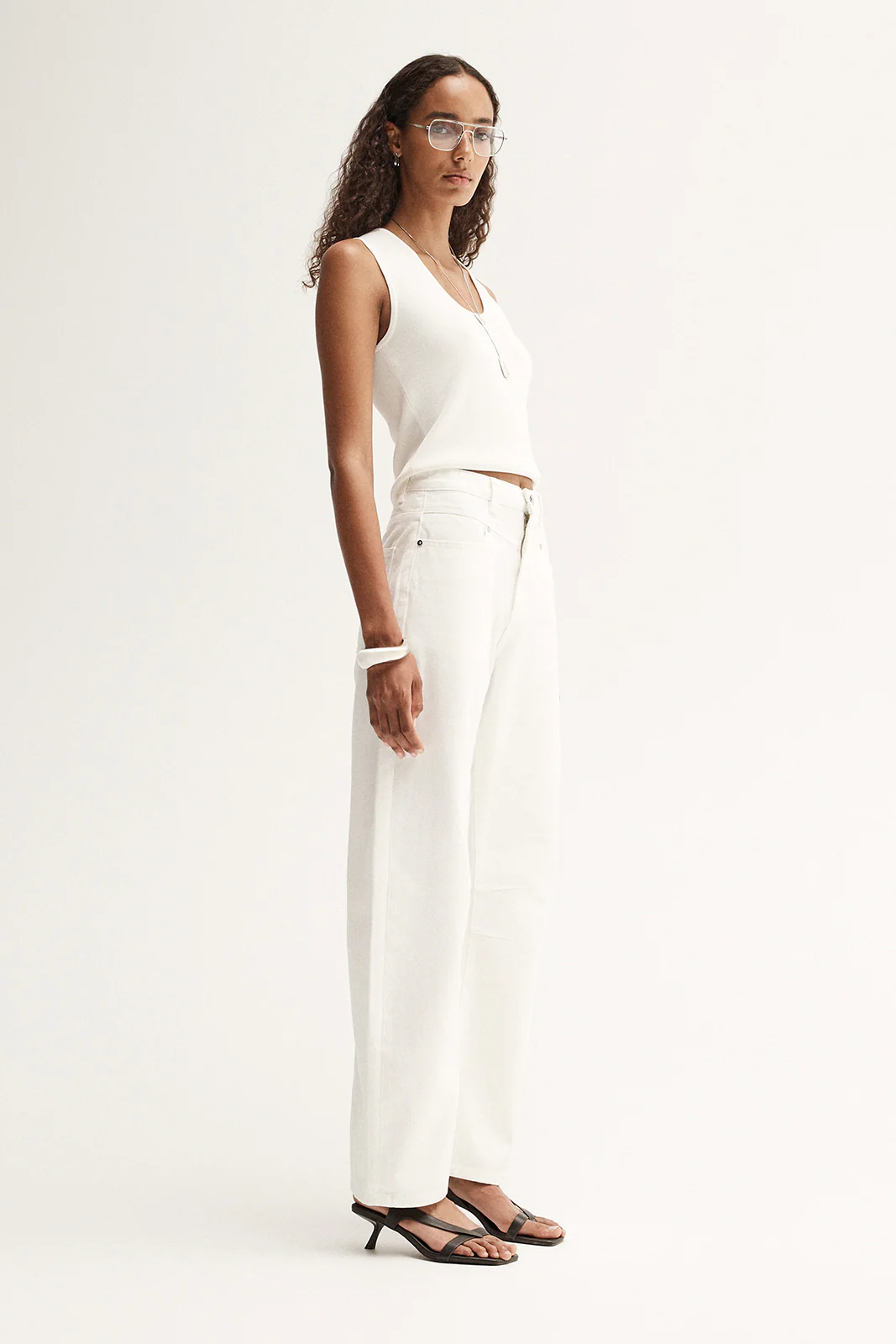Chelsea Barrel Leg Jean Ivory - Image 6
