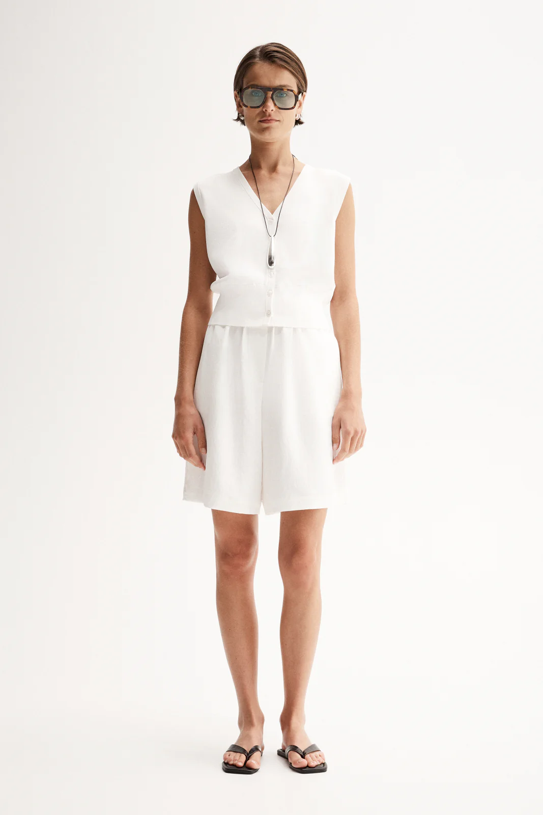 Halifax Knit Vest White