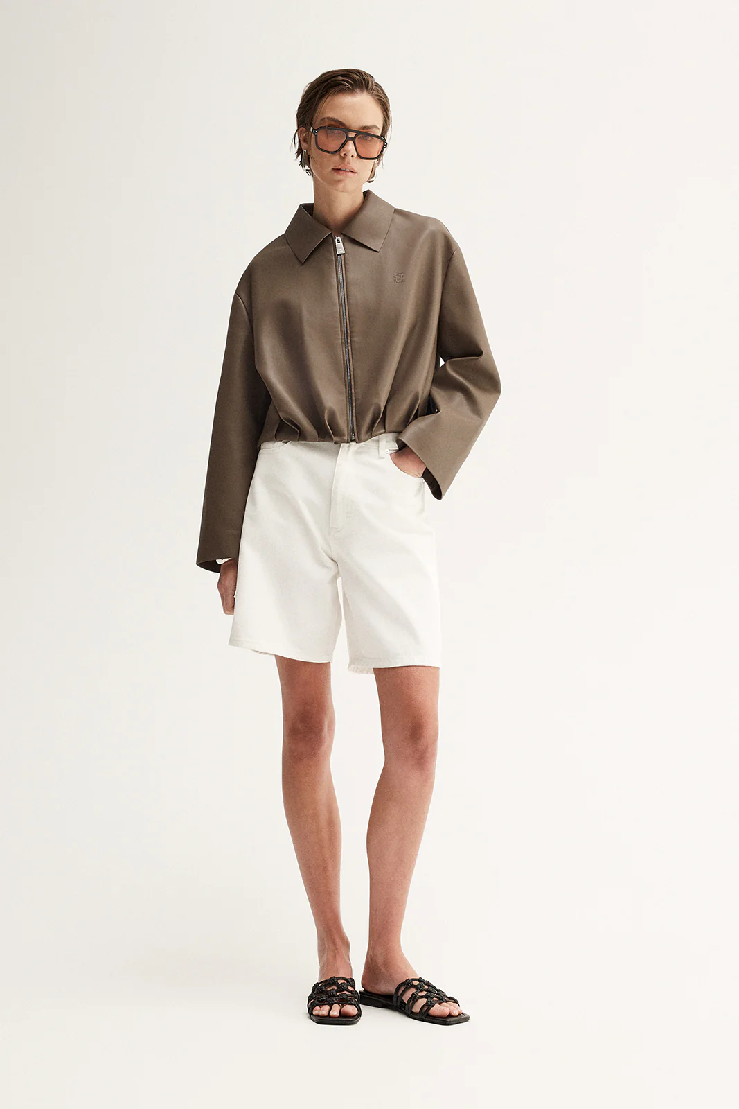 Rae Jacket Taupe - Image 4
